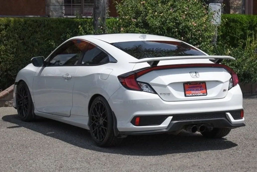2020 Honda Civic Si photo 1