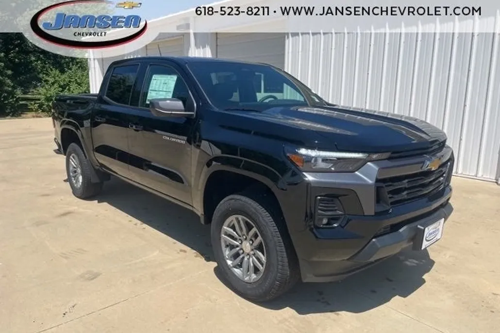 2025 Chevrolet Colorado Work Truck LT photo 1