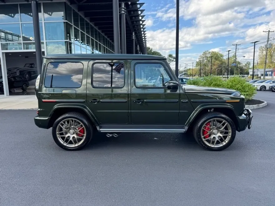 2025 Mercedes Benz G 63 AMG photo 1