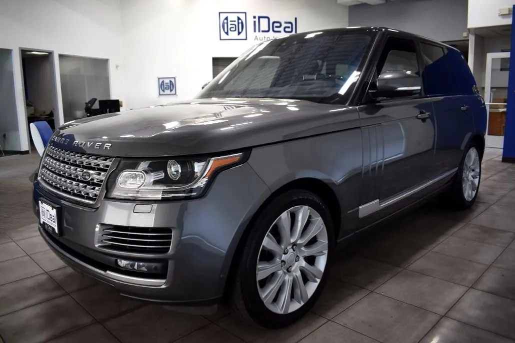 2017 Land Rover Range Rover SuperCharged photo 1