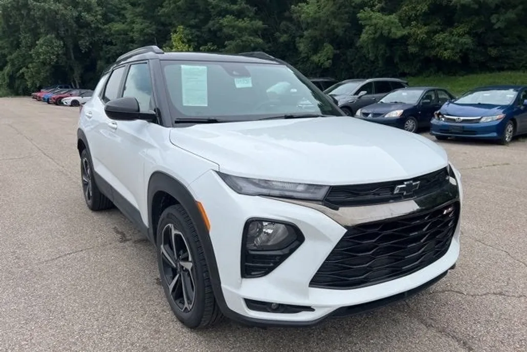 2023 Chevrolet Trailblazer RS photo 1