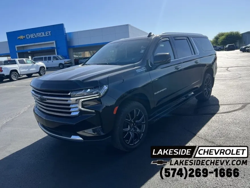 2023 Chevrolet Suburban High Country photo 1