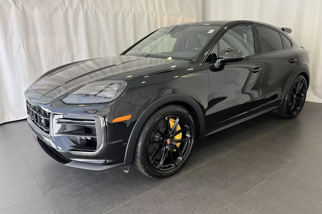 2026 Porsche Cayenne Turbo GT photo 1