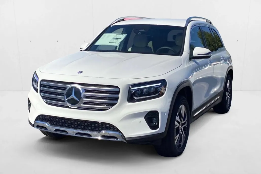2025 Mercedes Benz GLB 250 photo 1