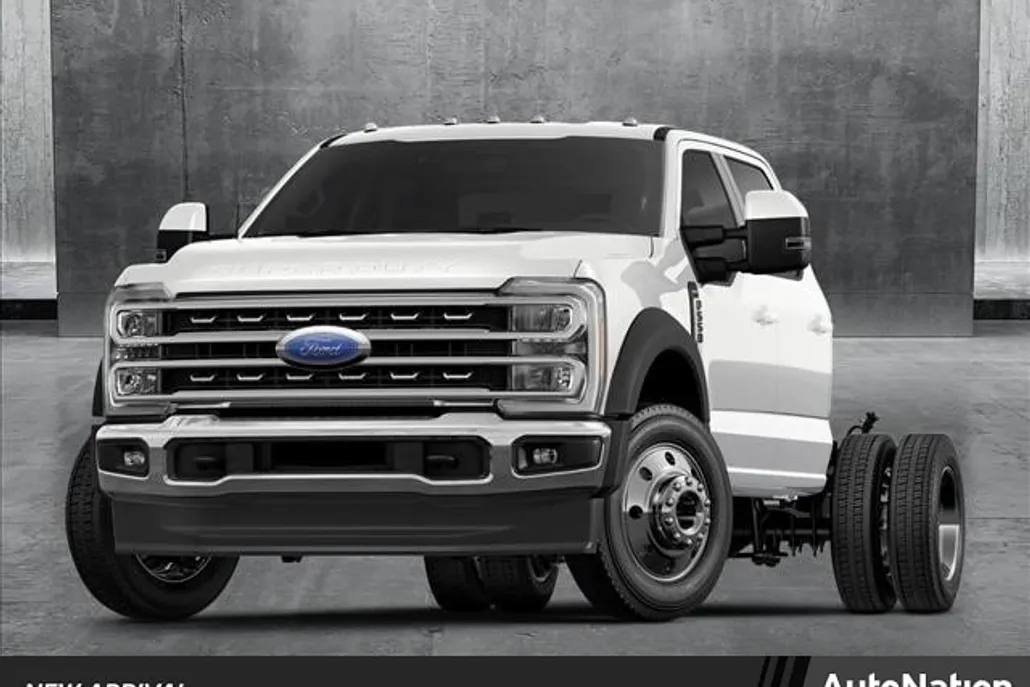 2025 Ford F-550 XL photo 1