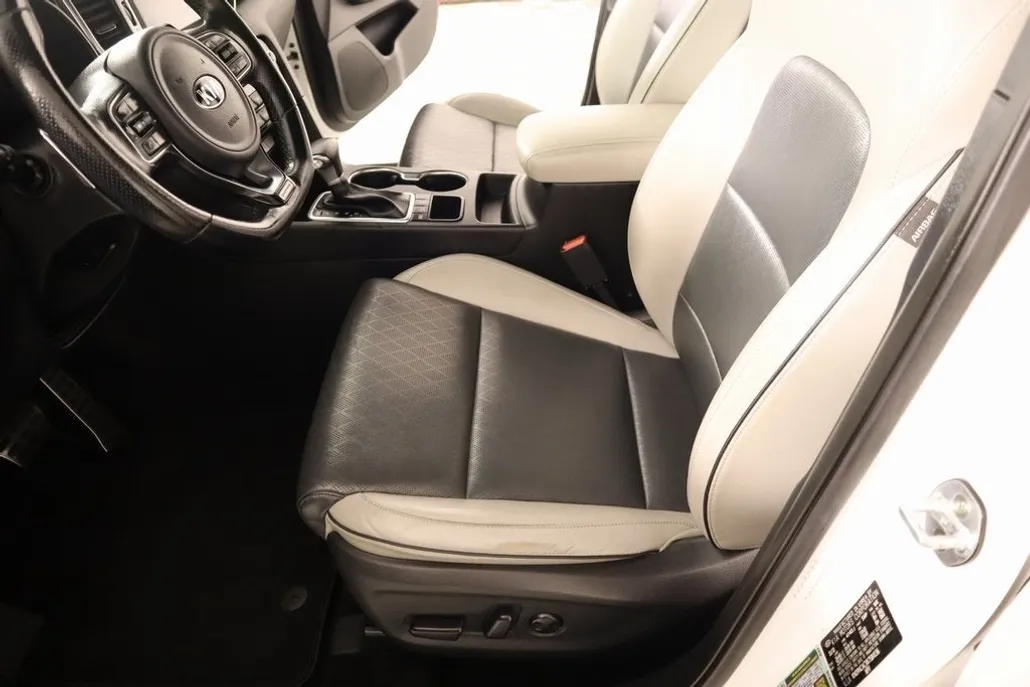 2019 Kia Sportage EX photo 1