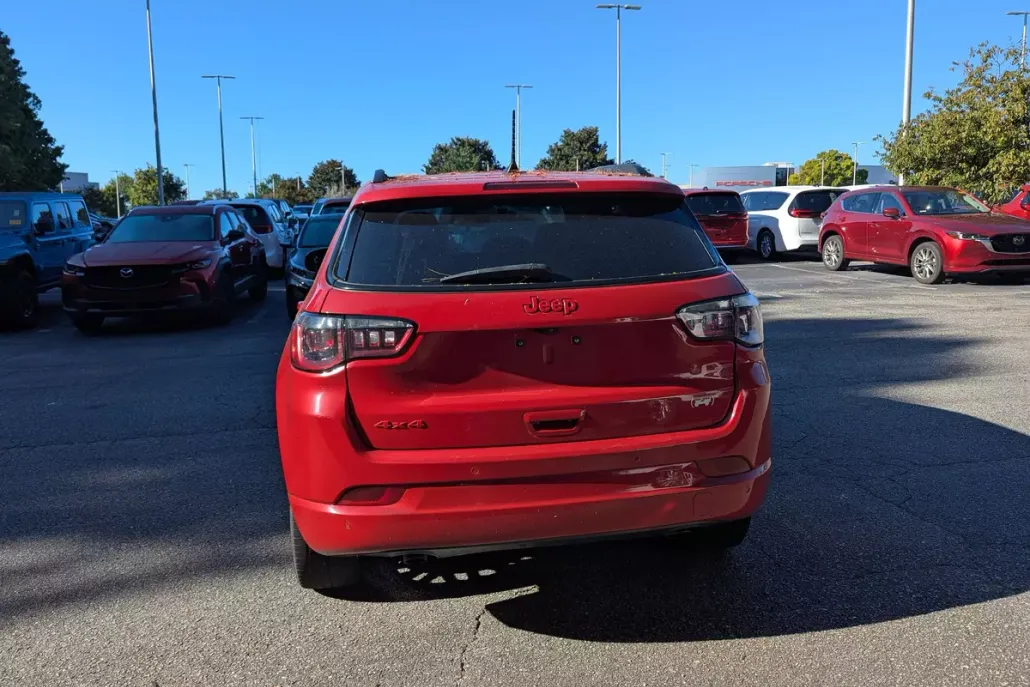 2023 Jeep Compass Limited Red Edition photo 1