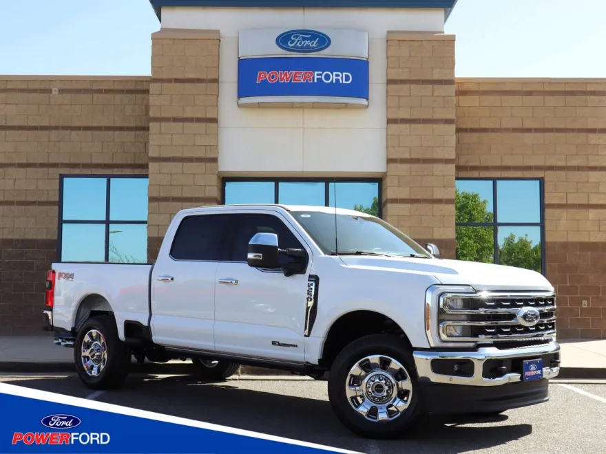 2025 Ford F-250 photo 1