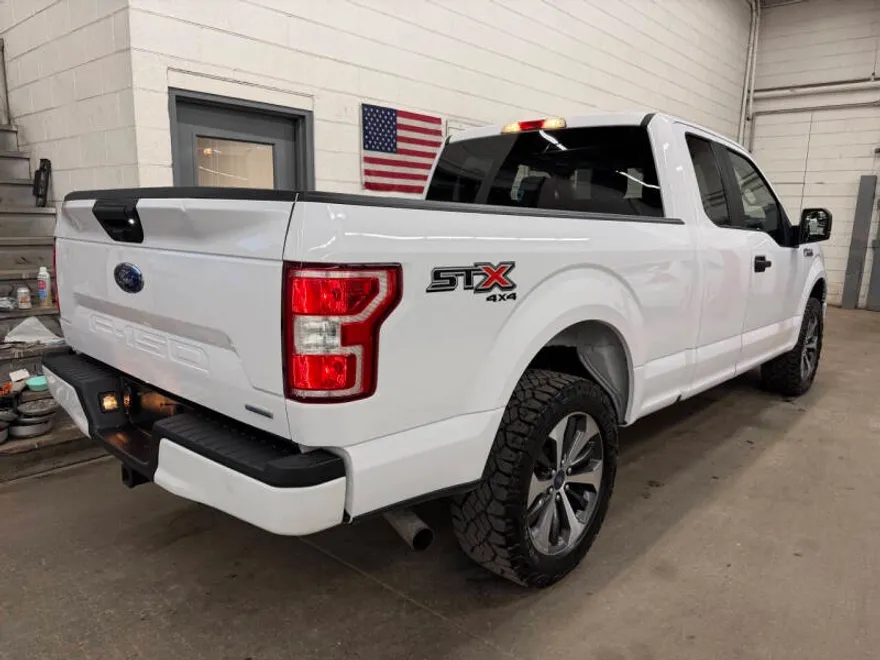 2020 Ford F-150 XL photo 1
