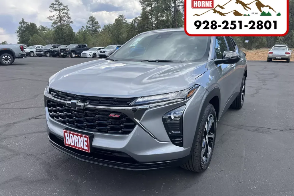 2025 Chevrolet Trax photo 1