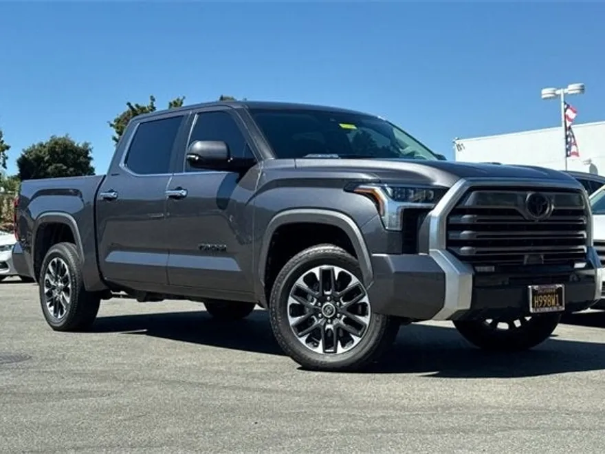 2024 Toyota Tundra Limited photo 1
