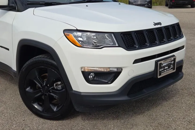 2020 Jeep Compass Altitude photo 1