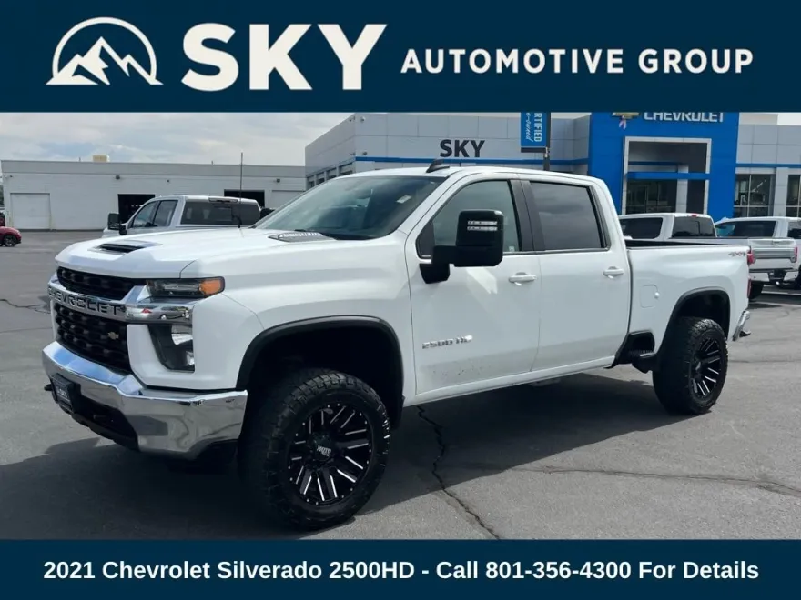 2021 Chevrolet Silverado 2500HD LT photo 1