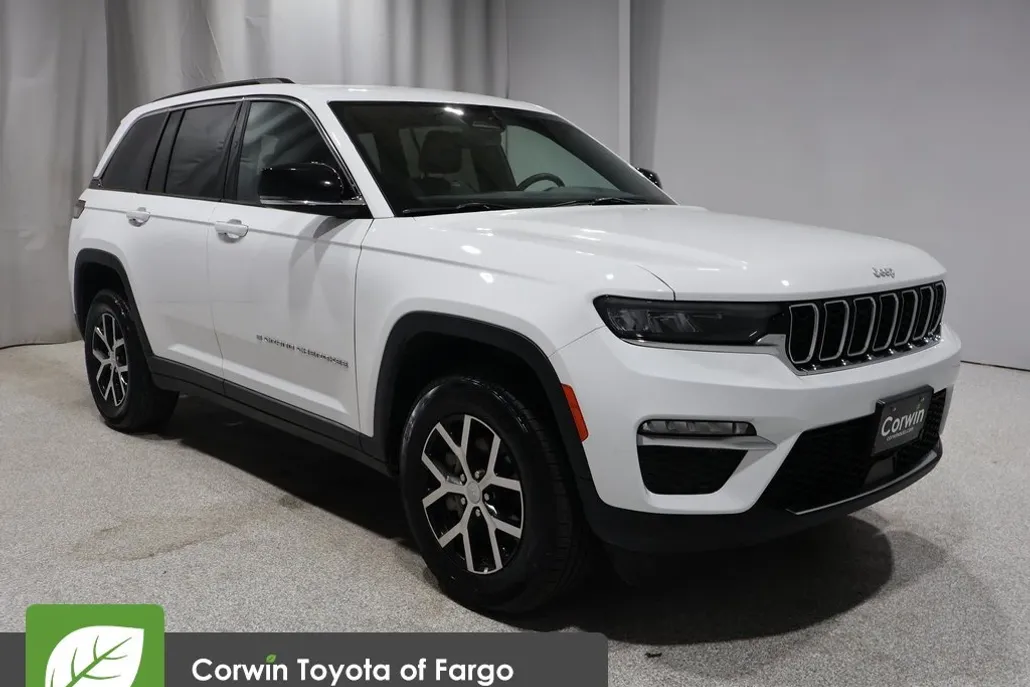 2024 Jeep Grand Cherokee Limited photo 1