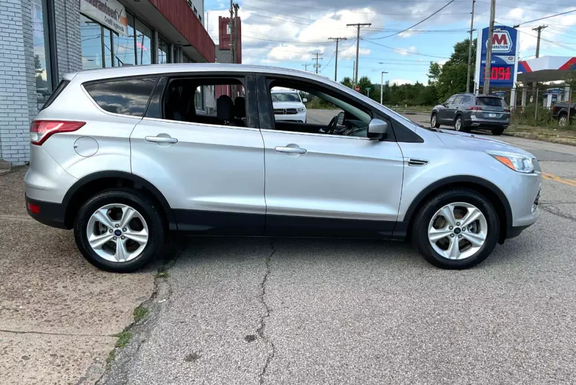 2015 Ford Escape SE photo 1