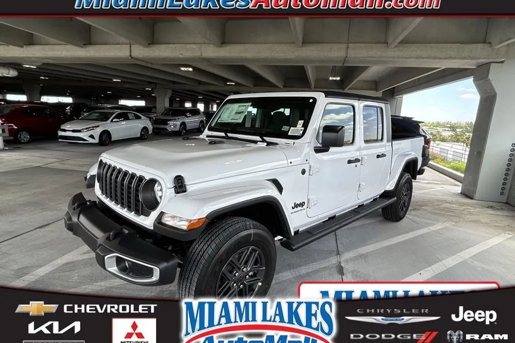 2024 Jeep Gladiator Sport photo 1