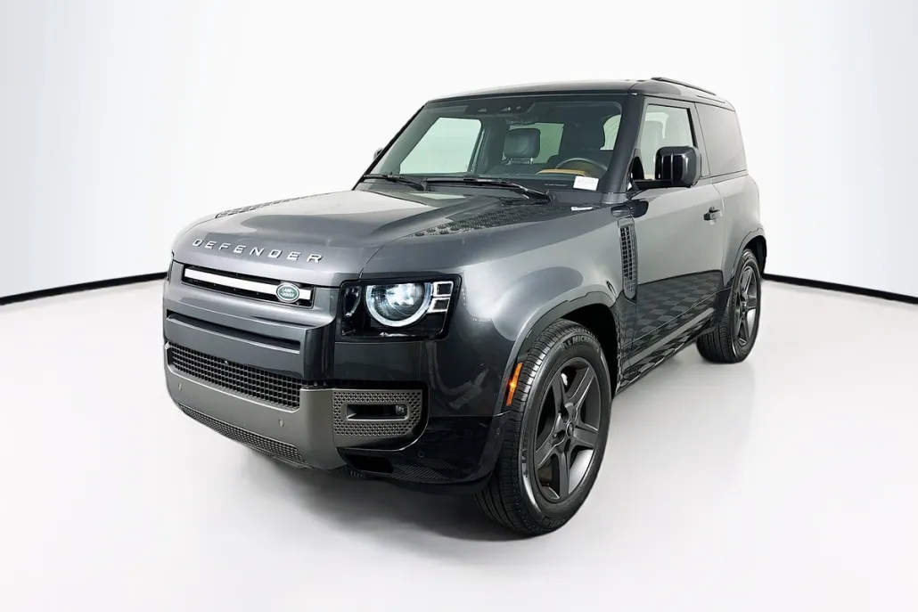 2024 Land Rover Defender 90 X-Dynamic SE photo 1