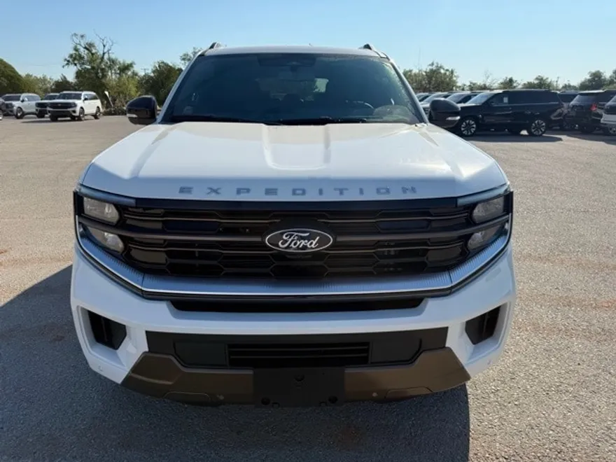 2025 Ford Expedition King Ranch photo 1