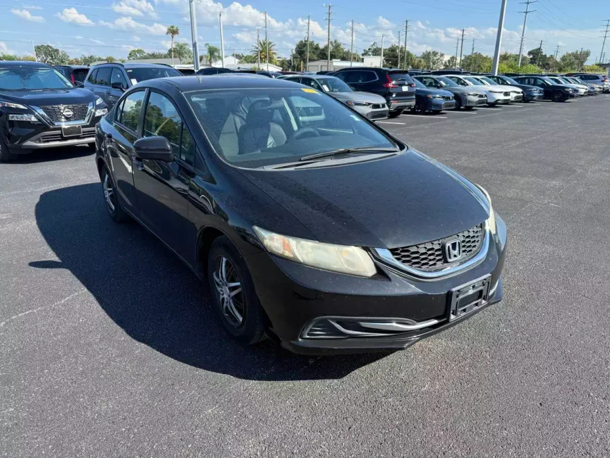 2015 Honda Civic LX photo 1