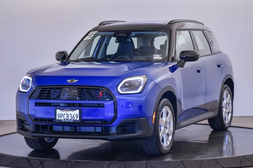 2025 Mini Countryman S photo 1