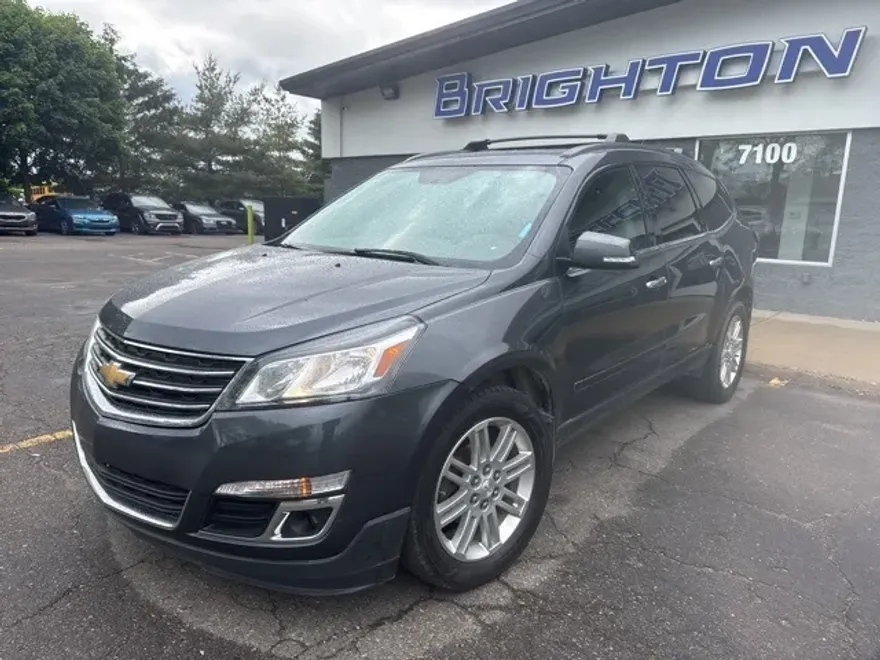 2014 Chevrolet Traverse 1LT photo 1