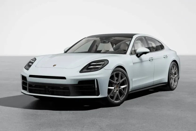 2026 Porsche Panamera 4 photo 1