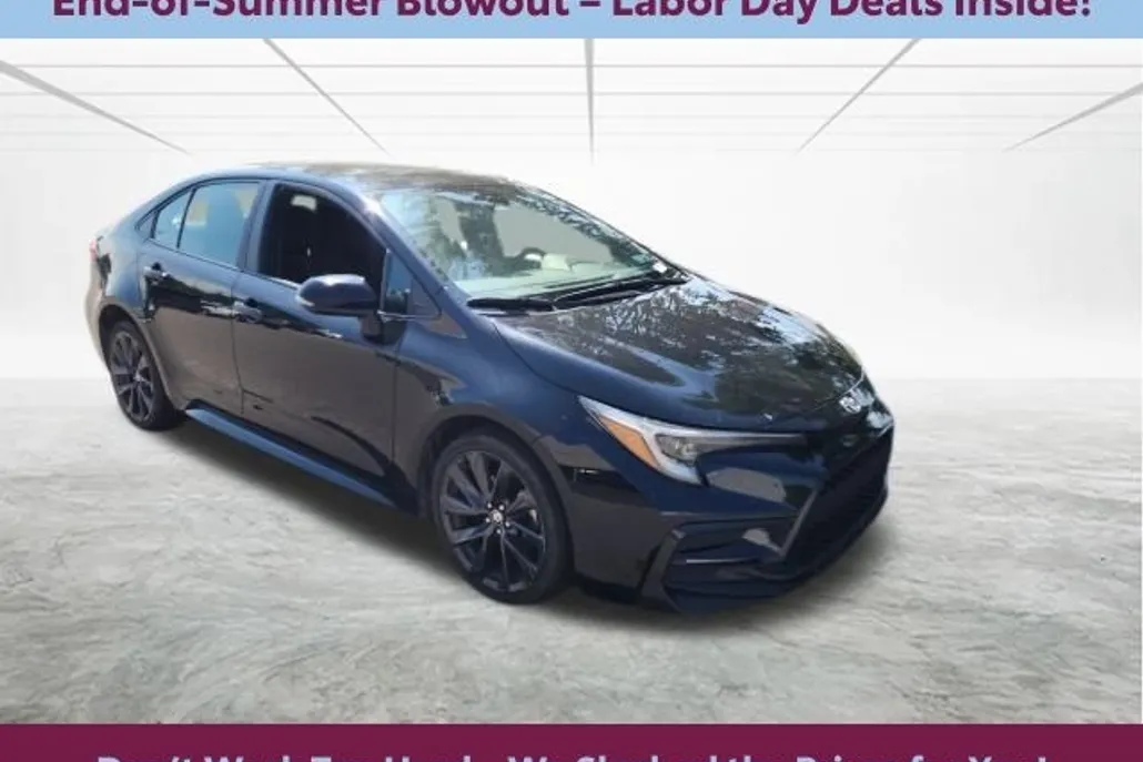 2023 Toyota Corolla SE photo 1