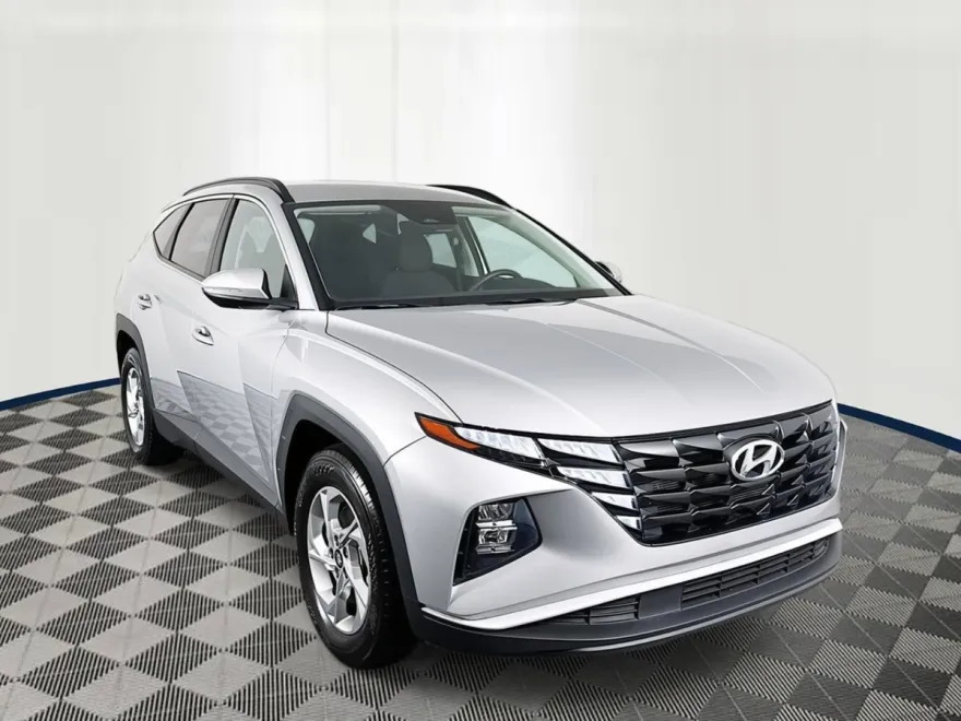 2022 Hyundai Tucson SEL photo 1