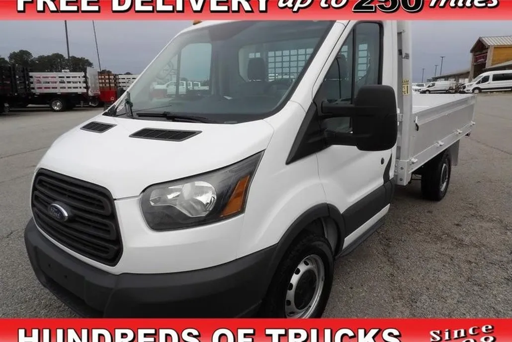 2017 Ford Transit photo 1