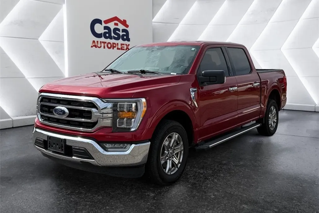 2022 Ford F-150 XLT photo 1