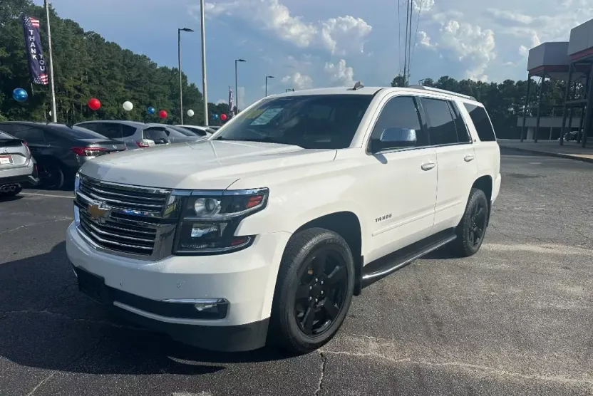 2015 Chevrolet Tahoe LTZ photo 1