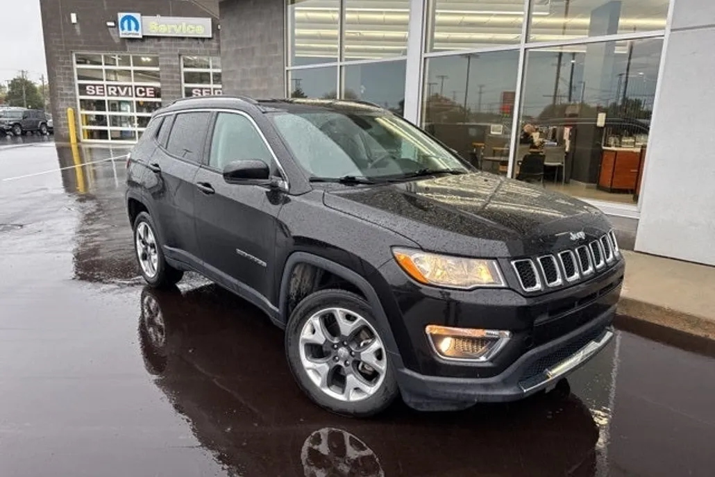 2019 Jeep Compass Limited photo 1