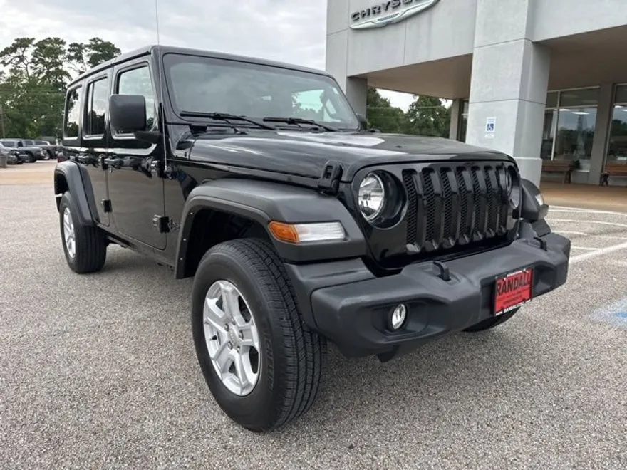 2022 Jeep Wrangler Unlimited Sport S photo 1