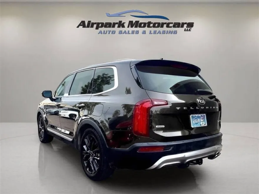 2020 Kia Telluride SX photo 1