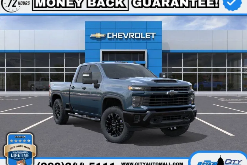 2026 Chevrolet Silverado 2500HD Custom photo 1