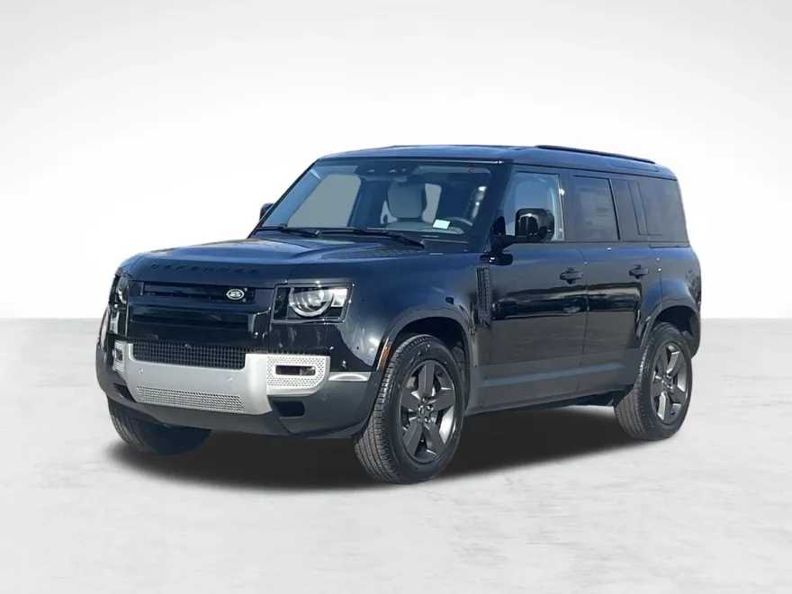2025 Land Rover Defender 110 S photo 1