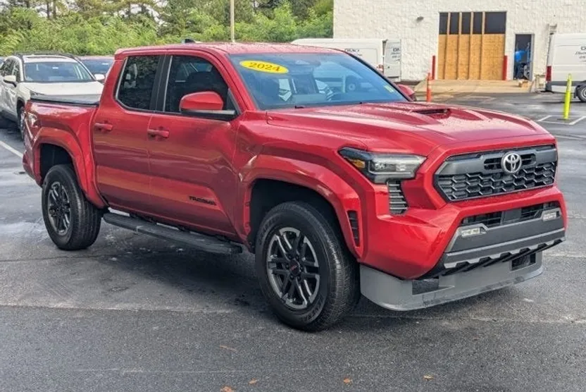 2024 Toyota Tacoma TRD Sport photo 1