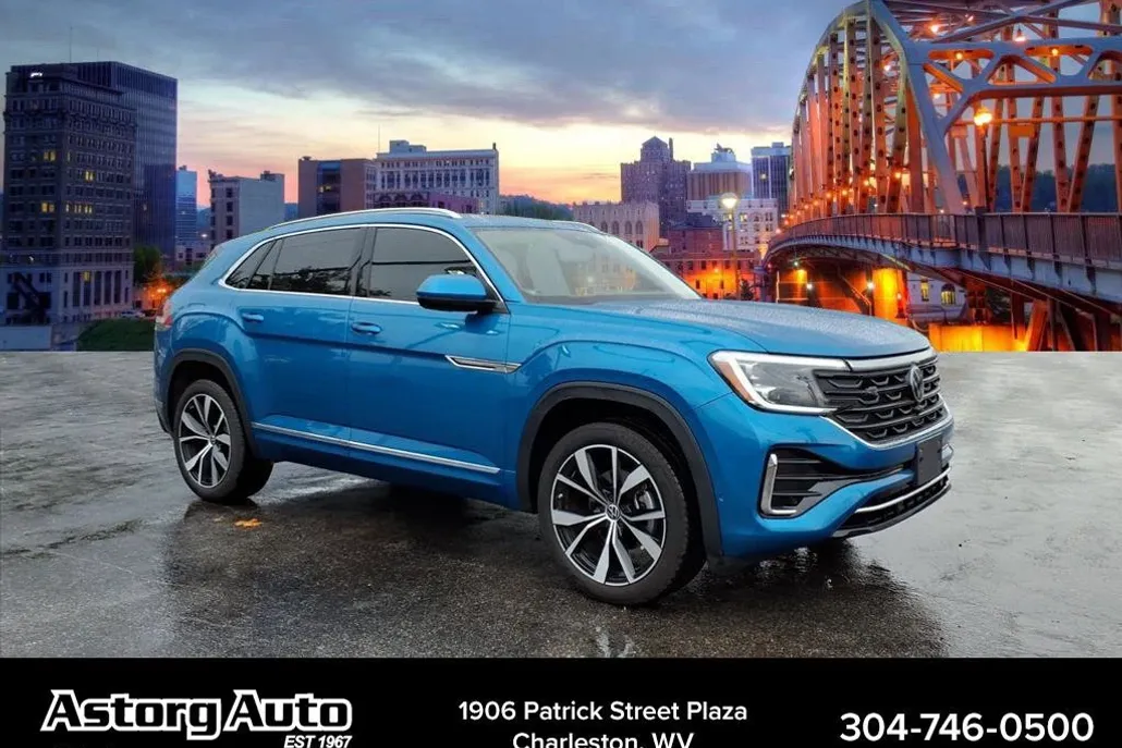 2024 Volkswagen Atlas Cross Sport SEL Premium R-Line photo 1