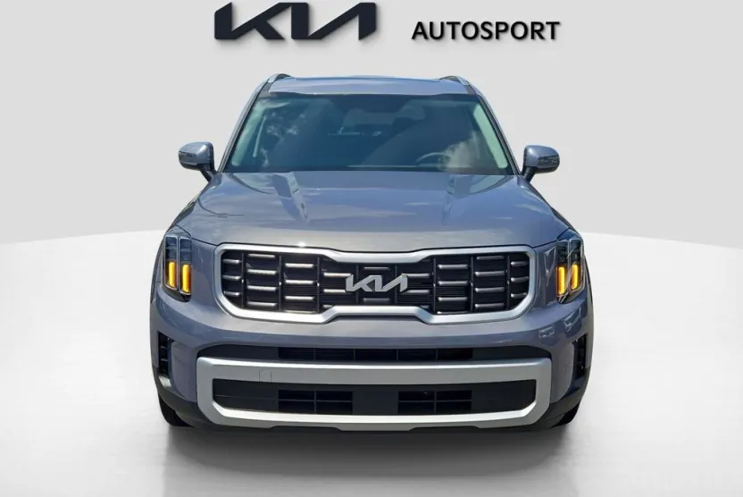 2025 Kia Telluride S photo 1