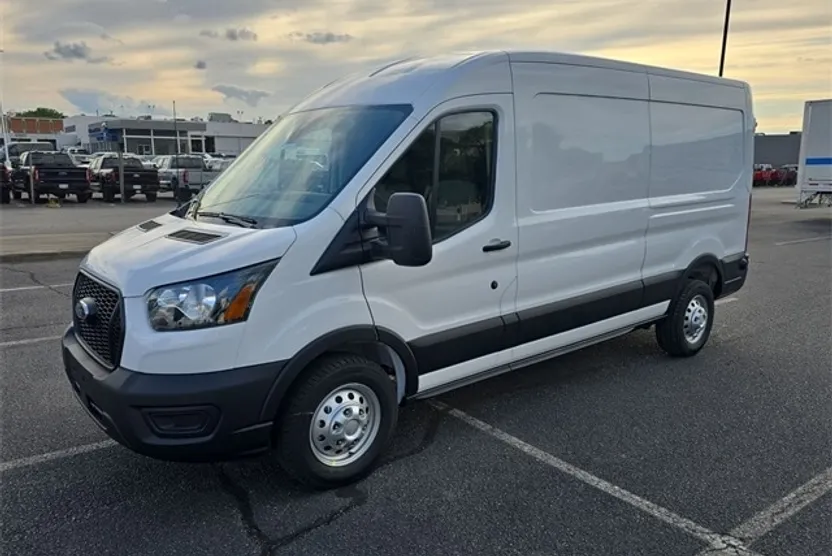 2025 Ford Transit photo 1