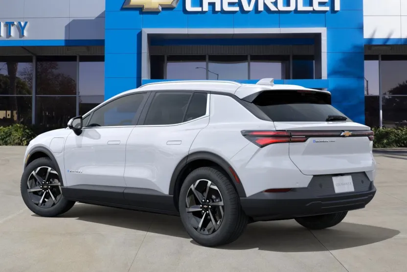 2026 Chevrolet Equinox EV 1LT photo 1