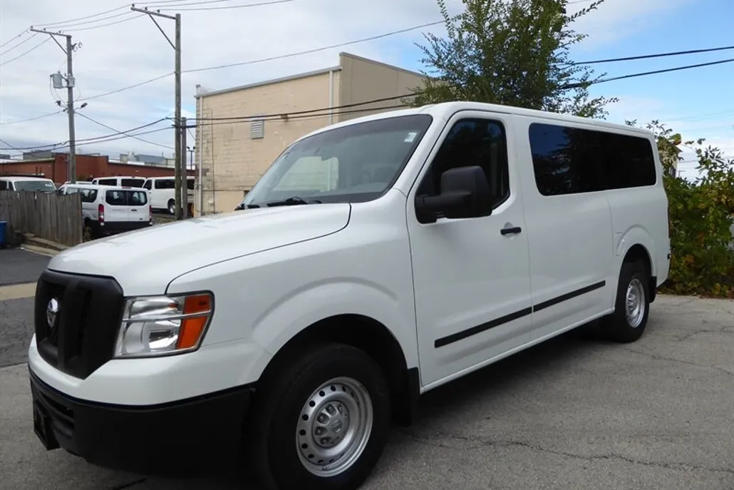 2018 Nissan NV3500 photo 1