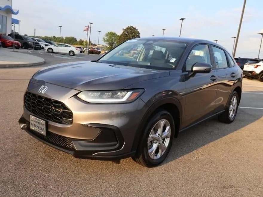 2025 Honda HR-V LX photo 1