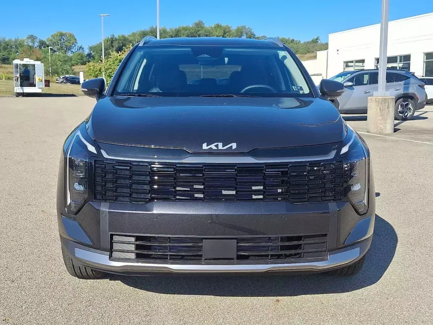 2026 Kia Sportage EX photo 1