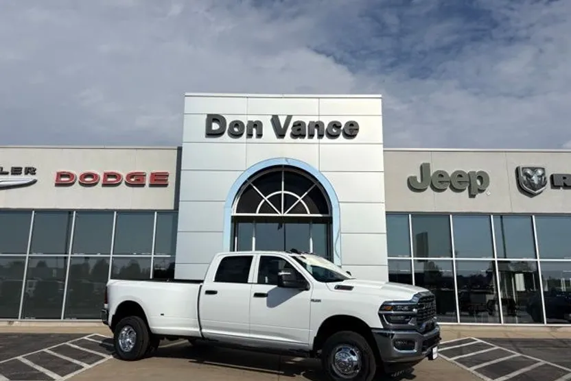 2026 Ram 3500 Tradesman photo 1