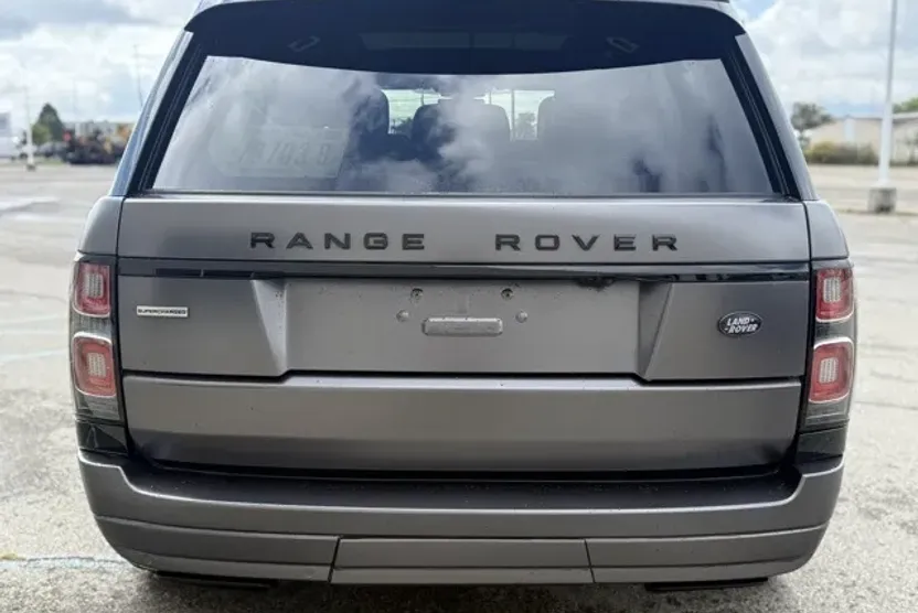 2019 Land Rover Range Rover SuperCharged photo 1
