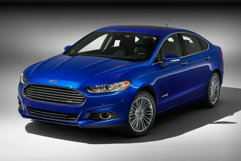 2014 Ford Fusion Hybrid SE photo 1