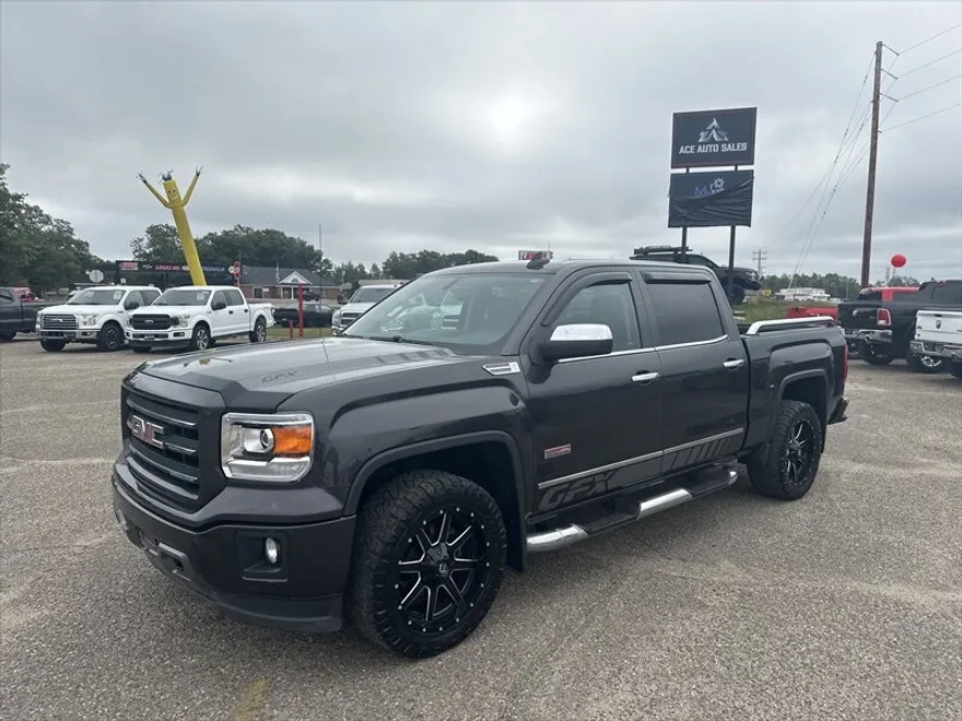 2015 Gmc Sierra 1500 SLT photo 1
