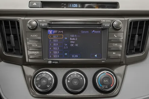 2013 Toyota RAV4 Limited photo 2