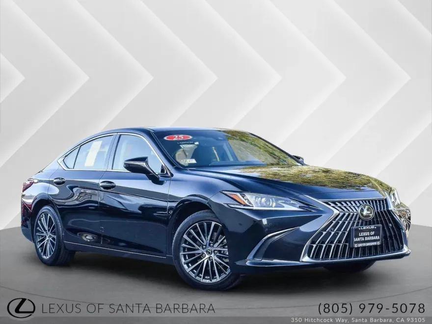 2025 Lexus ES 300h photo 1